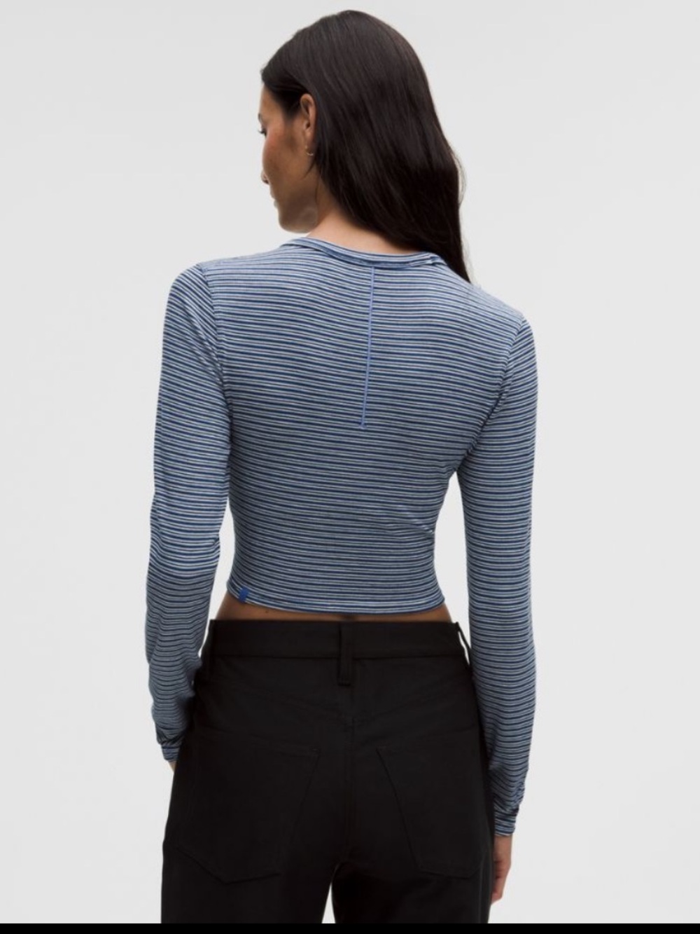 NWT LULULEMON HOLD TIGHT STRAIGHT-HEM CROPPED LONG SLEEVE SHIRT - Picture 4 of 7